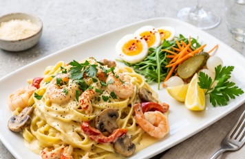 Truffelpasta met gamba's en rivierkreeftjes